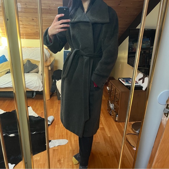 Max Mara Alpaca Belted Coat - Picture 15 of 15